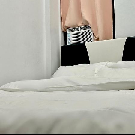 Private Room With Ac And Fan At Ekg Manila House Rental Eksteriør bilde